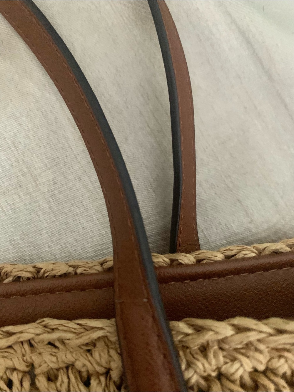 Ralph Lauren Tan Woven Straw Raffia Tote with Brown Leather Straps Gold Hardware - Picture 6 of 10